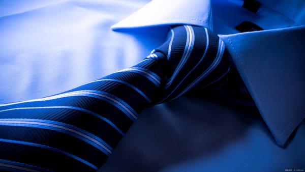 就活の面接で着用するネクタイの選び方！印象の違いやよくある疑問も紹介